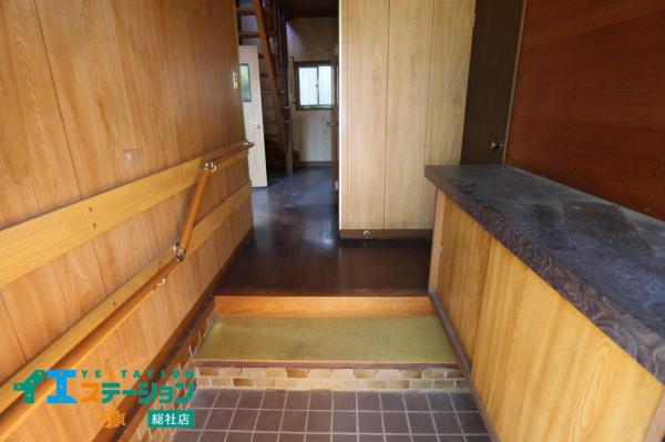 総社市清音三因　中古戸建 玄関 
