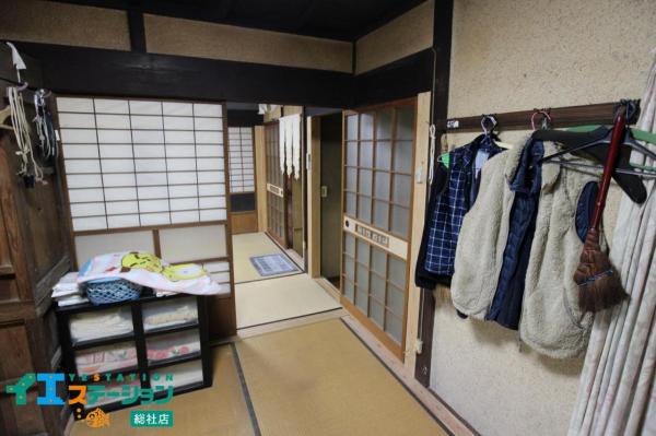 総社市槇谷　中古戸建 リビング以外の居室 