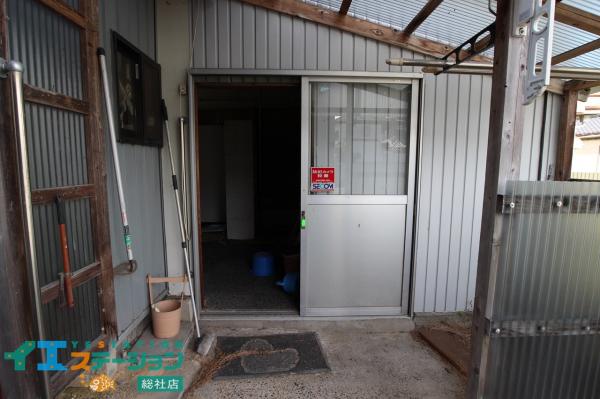 総社市秦　店舗 現地外観写真 