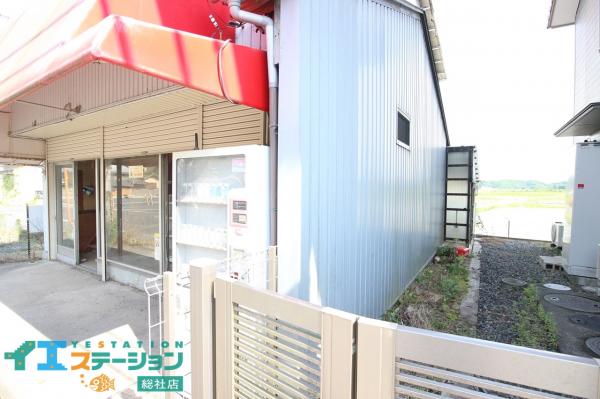 総社市秦　店舗 現地外観写真 