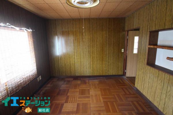 総社市美袋　中古戸建 洋室