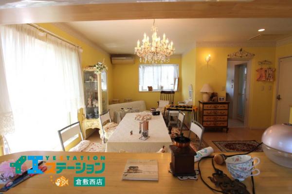 倉敷市連島中央　中古戸建 リビング 