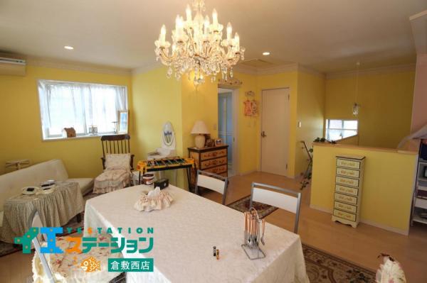 倉敷市連島中央　中古戸建 リビング 