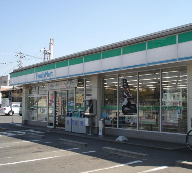 ファミリーマート 倉敷連島店