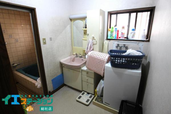 総社市井尻野　中古戸建 洗面台・洗面所 