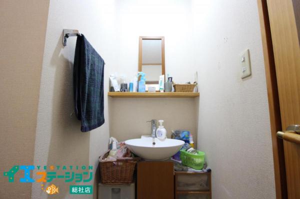 総社市井尻野　中古戸建 洗面台・洗面所 