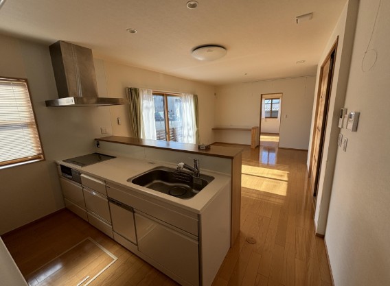 岡山市中区八幡　中古戸建 キッチン 