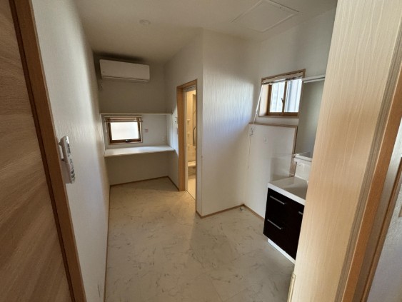 岡山市中区八幡　中古戸建 脱衣場