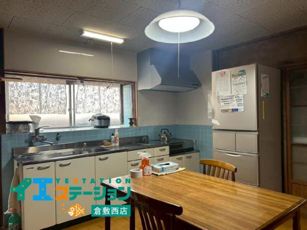 浅口郡里庄町　中古戸建 キッチン 
