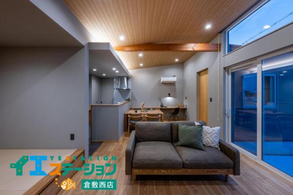 岡山市東区広谷　平屋モデルハウス リビングダイニング