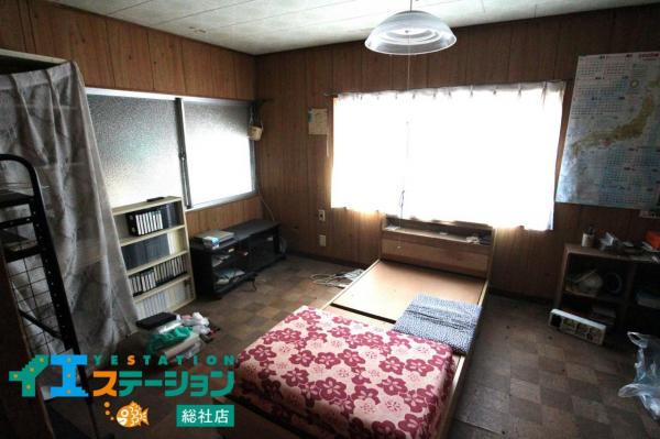 総社市美袋　中古戸建 洋室