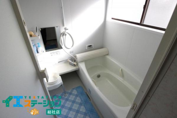 総社市秦　中古戸建 浴室 