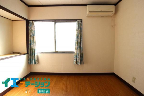 総社市秦　中古戸建 洋室