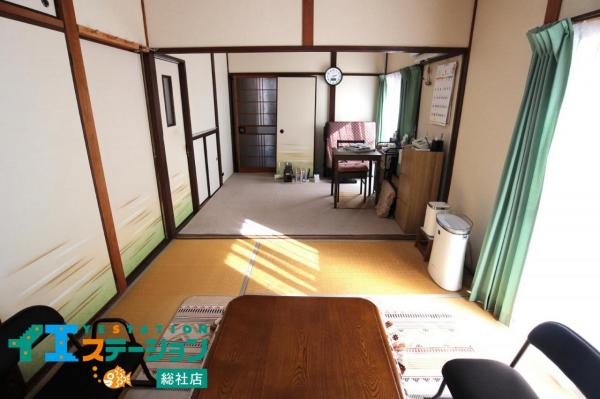 総社市秦　中古戸建 リビング 