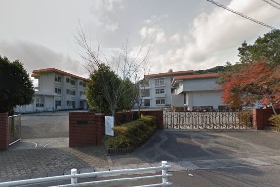 門川町立五十鈴小学校