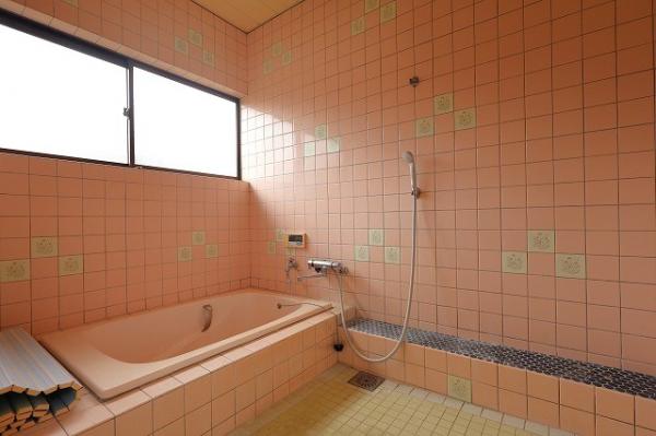 中古戸建 延岡市若葉町１丁目2875番3、2875番4 JR日豊本線南延岡駅 2,400万円