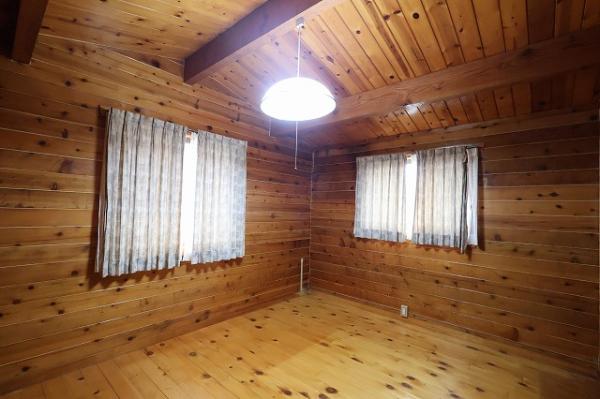 中古戸建 延岡市若葉町１丁目2875番3、2875番4 JR日豊本線南延岡駅 2,400万円