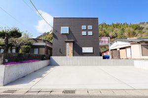 中古戸建 延岡市桜ケ丘３丁目7100番地17 JR日豊本線北延岡駅 32500000