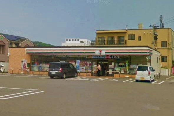 セブン-イレブン 日向桃の木店