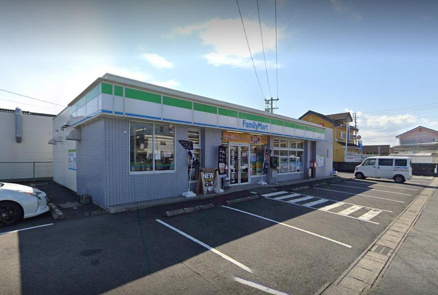 ファミリーマート 大貫五丁目店