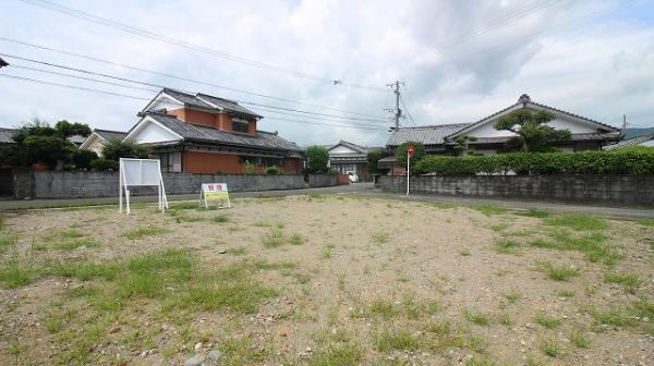 土地 東臼杵郡門川町東栄町４丁目3番12，13 JR日豊本線門川駅 800万円