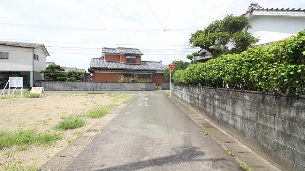 土地 東臼杵郡門川町東栄町４丁目3番12，13 JR日豊本線門川駅 800万円