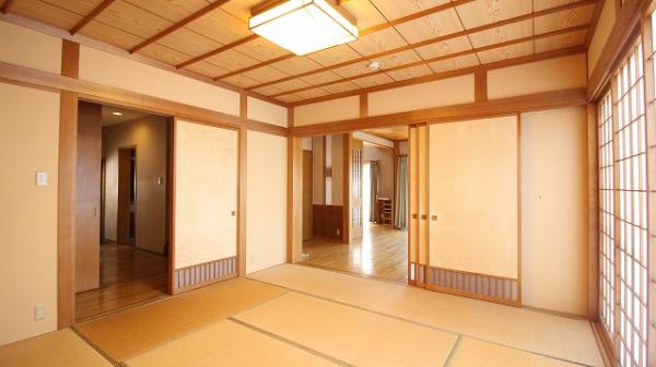 中古戸建 日向市曽根町２丁目168番1 JR日豊本線日向市駅 3,650万円