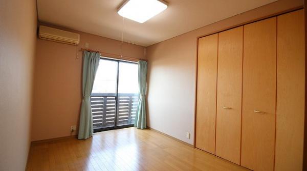 中古戸建 日向市曽根町２丁目168番1 JR日豊本線日向市駅 3,650万円