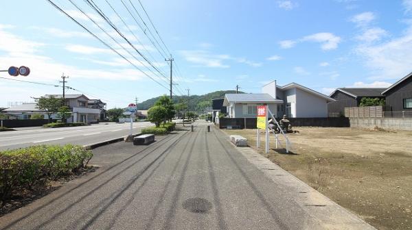 土地 日向市江良町２丁目14番の一部 JR日豊本線日向市駅 720万円