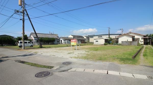 土地 日向市大字財光寺字下ヶ浜1217番2 JR日豊本線財光寺駅 720万円
