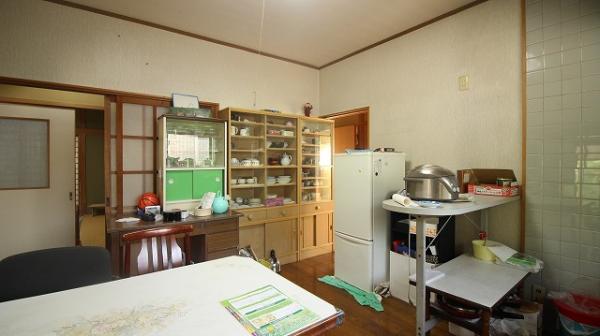 中古戸建 日向市大王町２丁目42番 JR日豊本線日向市駅 880万円