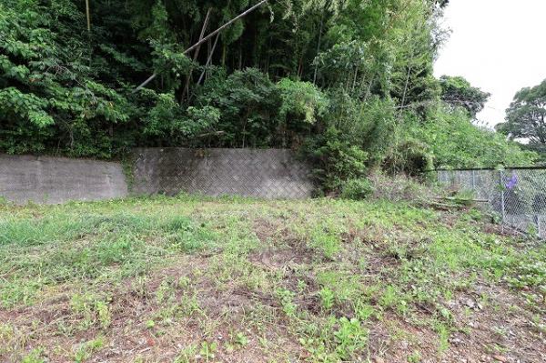 中古戸建 延岡市樫山町２丁目3005番、3006番イ JR日豊本線延岡駅 300万円