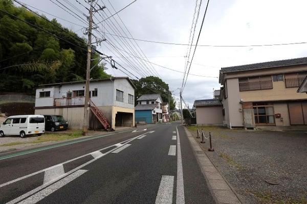 中古戸建 延岡市樫山町２丁目3005番、3006番イ JR日豊本線延岡駅 300万円