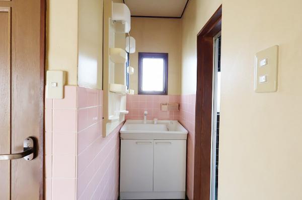 中古戸建 延岡市松原町２丁目4-6 JR日豊本線旭ヶ丘駅 1,390万円