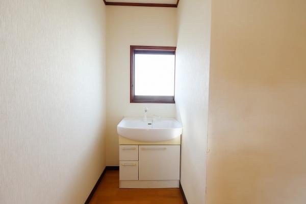 中古戸建 延岡市松原町２丁目4-6 JR日豊本線旭ヶ丘駅 1,390万円