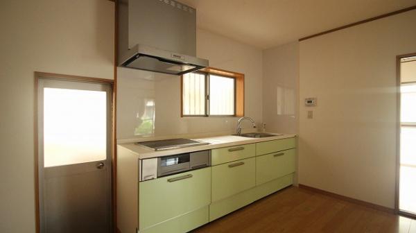 中古戸建 日向市大字財光寺283番79 JR日豊本線財光寺駅 990万円