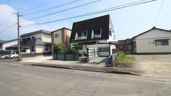 土地 日向市浜町２丁目30番 JR日豊本線日向市駅 733万円