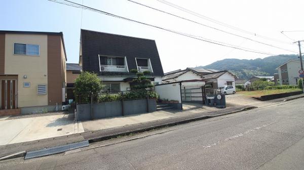 土地 日向市浜町２丁目30番 JR日豊本線日向市駅 733万円