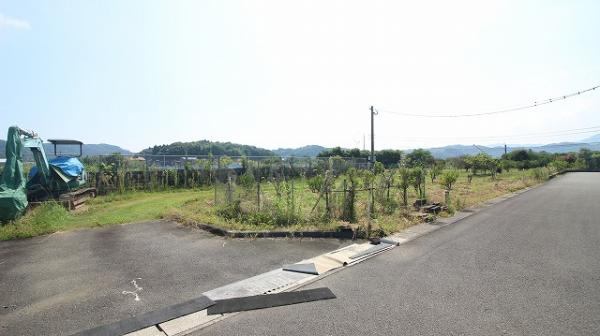 土地 東臼杵郡門川町大字門川尾末字上中須1207番28外8筆 JR日豊本線門川駅 8万円