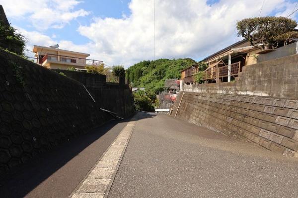 土地 延岡市富美山町83-919、1175、1177 JR日豊本線延岡駅 250万円