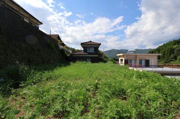 土地 延岡市富美山町83-919、1175、1177 JR日豊本線延岡駅 250万円