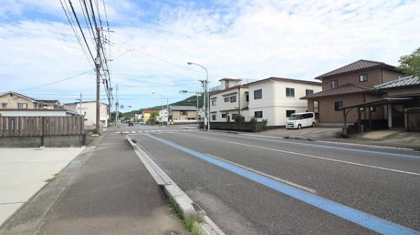 中古戸建 日向市曽根町３丁目49番2，50番 JR日豊本線日向市駅 3,500万円