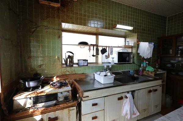 中古戸建 延岡市平原町３丁目2610-26 JR日豊本線南延岡駅 980万円