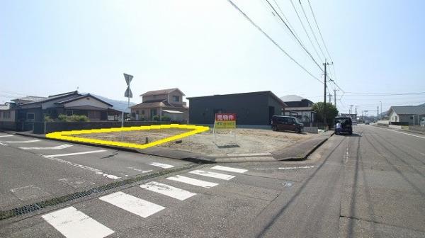 土地 日向市曽根町２丁目147番1 JR日豊本線日向市駅 850万円