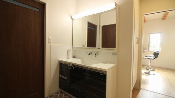 中古戸建 日向市大字富高字汐谷崎25番28、30 JR日豊本線日向市駅 3,200万円