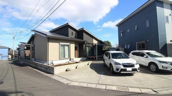 中古戸建 日向市大字富高字汐谷崎25番28、30 JR日豊本線日向市駅 3,200万円