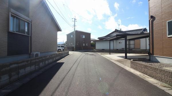 中古戸建 日向市大字富高字汐谷崎25番28、30 JR日豊本線日向市駅 3,200万円