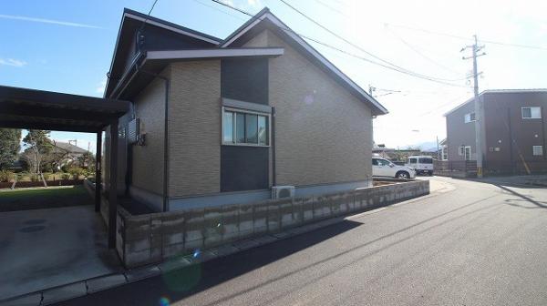 中古戸建 日向市大字富高字汐谷崎25番28、30 JR日豊本線日向市駅 3,200万円