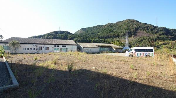 土地 日向市大字財光寺字岩淵3529番11 JR日豊本線財光寺駅 1,000万円