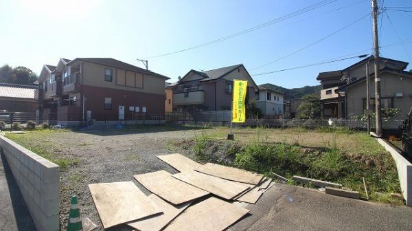 土地 日向市大字富高字新開651番1，6 JR日豊本線日向市駅 670.2万円